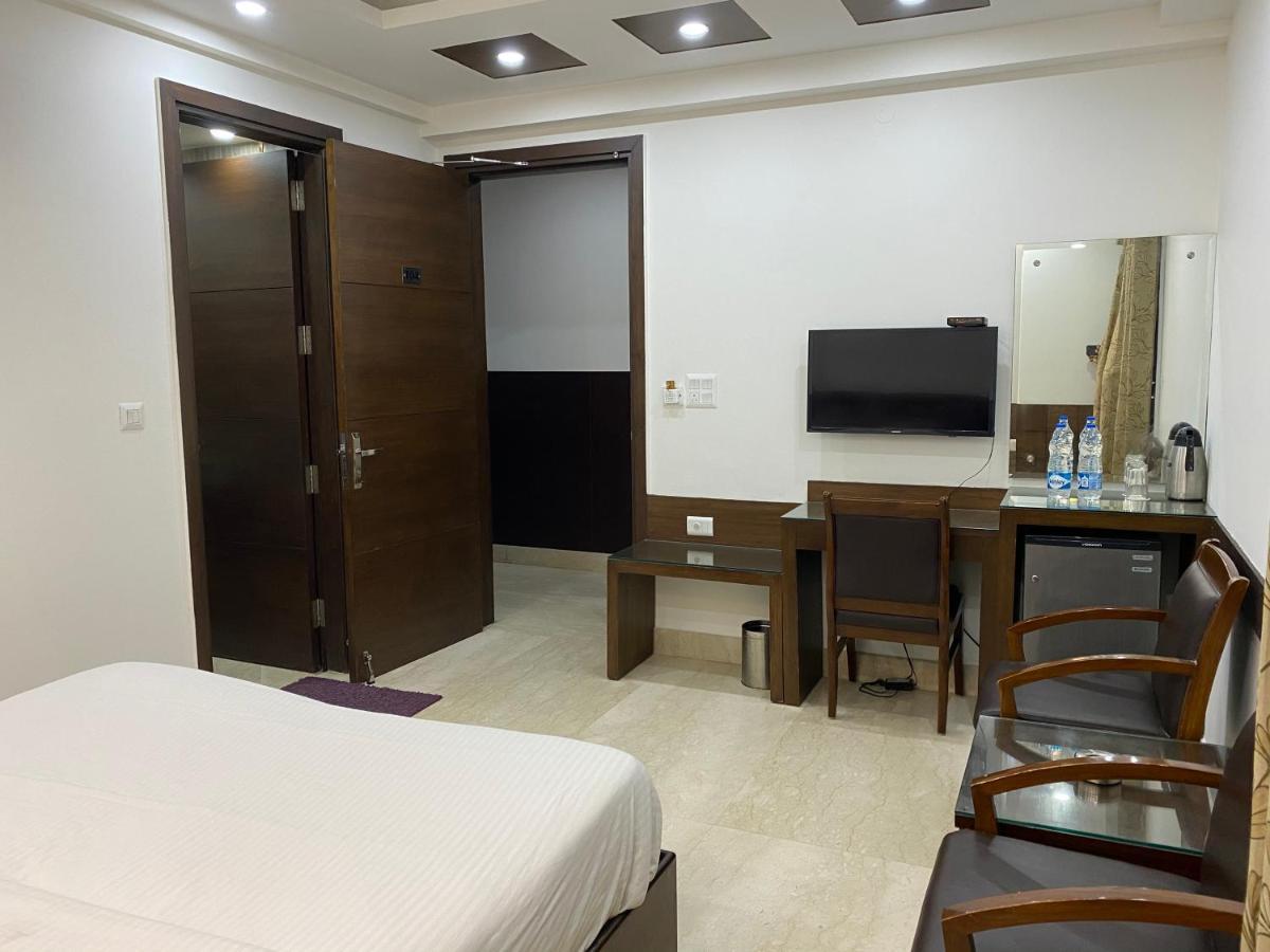 Sheesh Mahal Bed & Breakfast New Delhi Exterior photo